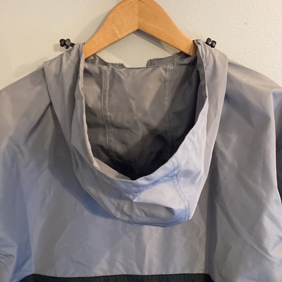 Men’s Champion Windbreaker - Picture 8 of 11